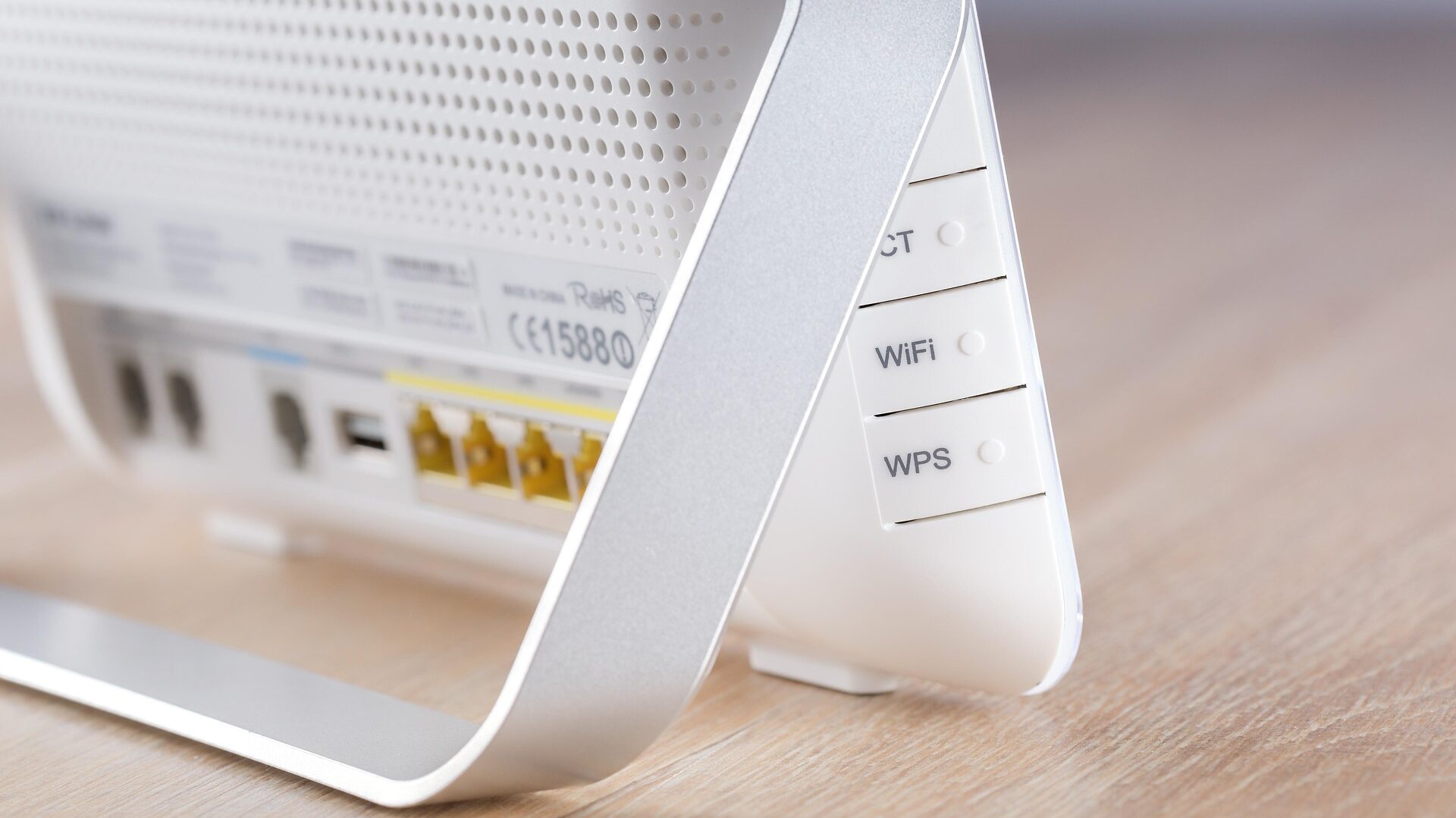 Lustige WLAN Namen: über 200 witzige Ideen für dein Netzwerk 2026 3 So änderst du deinen WLAN Namen