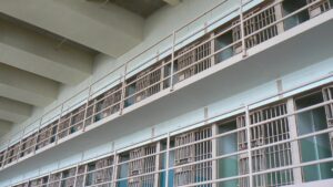 Besetzung von Prison Break: Die Darsteller aller 5 Staffeln 4 gefaengnis edited