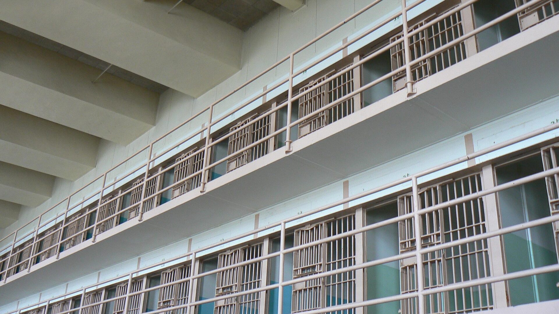 Besetzung von Prison Break: Die Darsteller aller 5 Staffeln 1 Prison Break - die faszinierende Geschichte eines spektakulären Gefängisnsausbruchs.