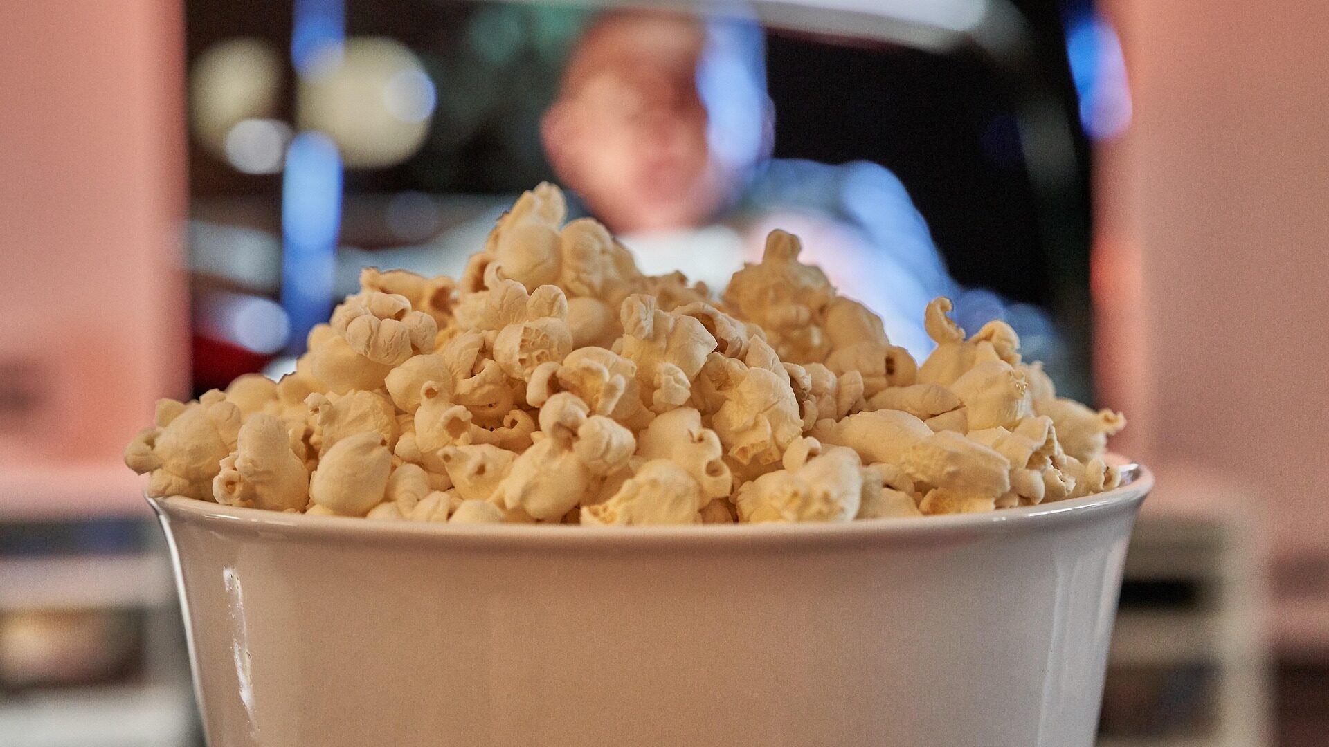 RTL2 live – RTLZWEI im Livestream sehen 1 RTL2 ist besonders für unterhaltsames Trash-TV bekannt.