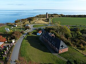 Praxis mit Meerblick: Alle Infos zur ARD-Ärzteserie rund um Nora Kaminski 4 ruegen