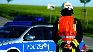Notfall-Apps & Notruf-Apps: Digitale Helfer für den Ernstfall 7 feuerwehr polizei edited