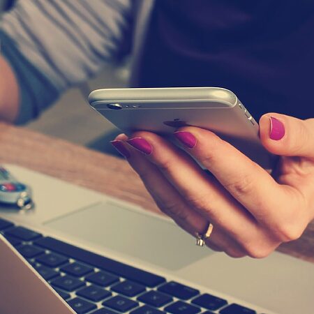 Störung Vodafone Melden: So bekommst du schnell wieder Internet, Telefon & TV